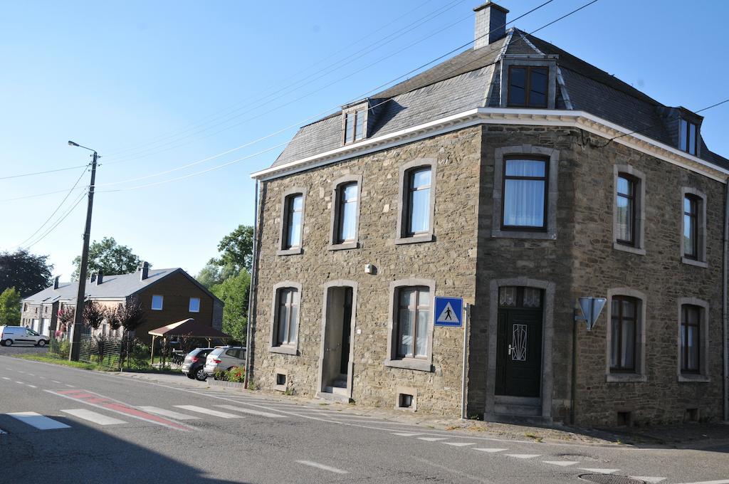 Gite Stone Lodge Bourcy Exterior foto
