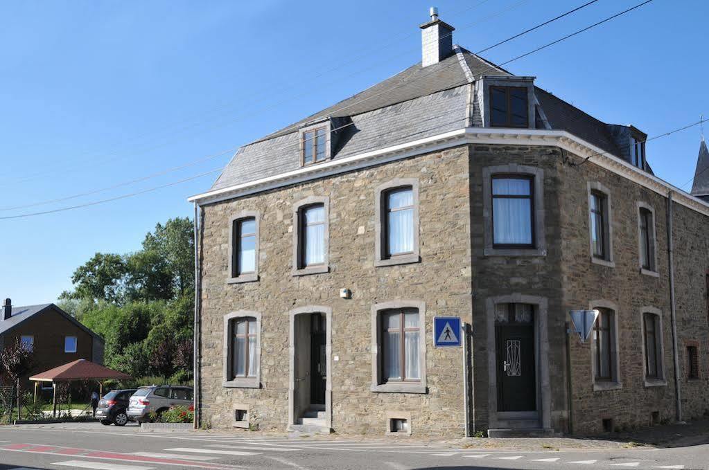 Gite Stone Lodge Bourcy Exterior foto
